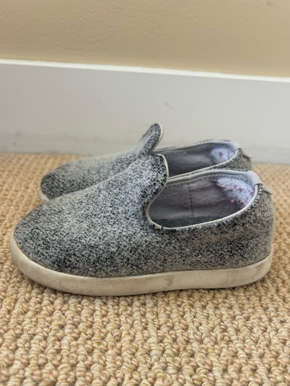 Small birds by Allbirds Kids Slip-On Wool Sneakers Heather Gray Size Toddler 10 - Picture 2 of 5